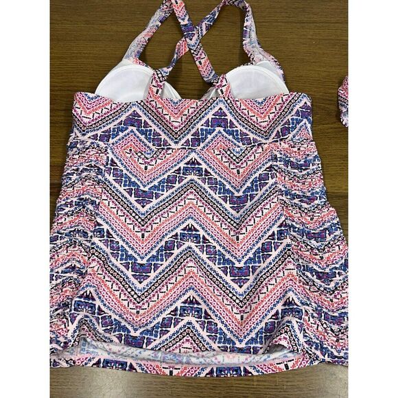 M Beach Bump By Motherhood Maternity Pink & Blue Chevron Tankini Swimsuit - Picture 5 of 9